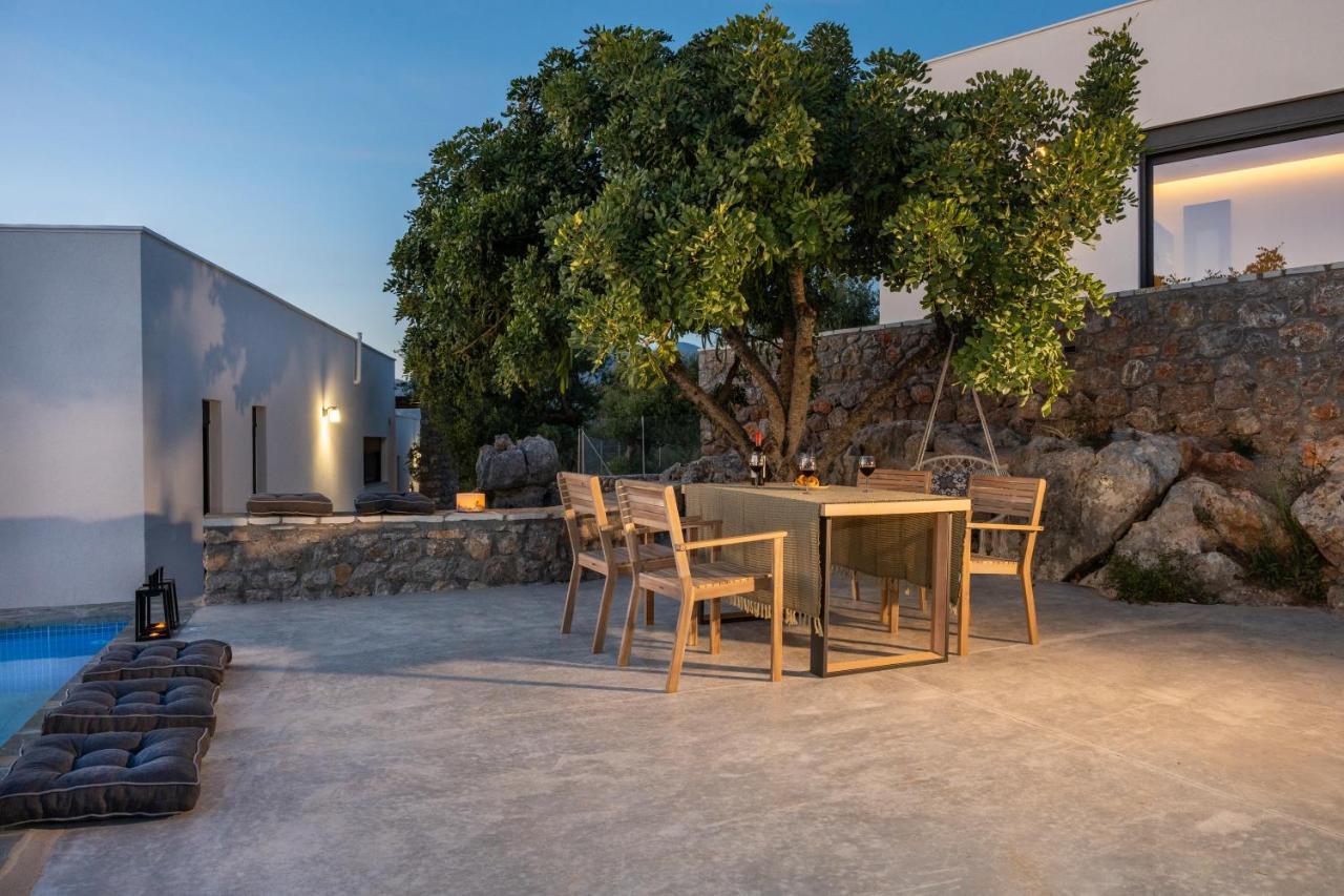 Casatino Villas Kalianeika المظهر الخارجي الصورة